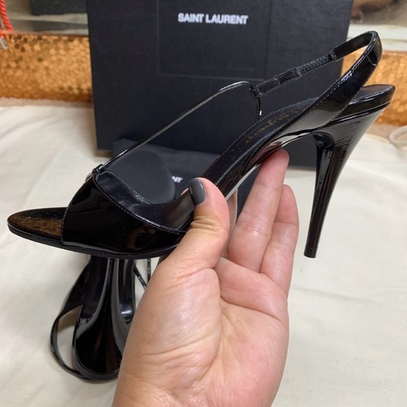 Saint Laurent 95mm Anouk Sandal w Gloves - Picture 3 of 6